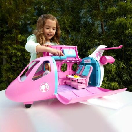 Mattel Barbie álom repülőgép pilóta babával GDG76